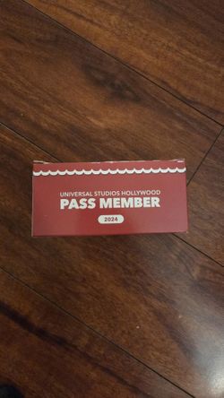 Universal Studios Hollywood Pass Member Glamor Tram 2024 – 60th Studio Tour Anniversary, New in Box