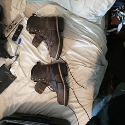 carolina 600 grams built for work boots