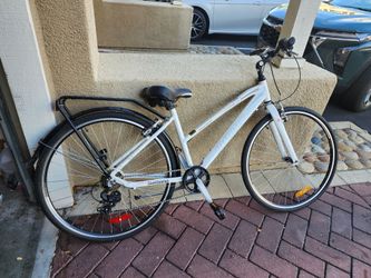 White City Commuter Bike with Shimano Gears