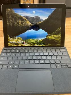Microsoft Surface Go w/keyboard