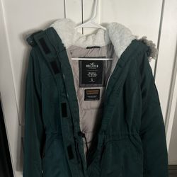 Holliester  Eoman Jacket