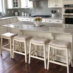 Bar Stools New in Original Packaging Set of 4 Accentuated With Nail Head Trim.