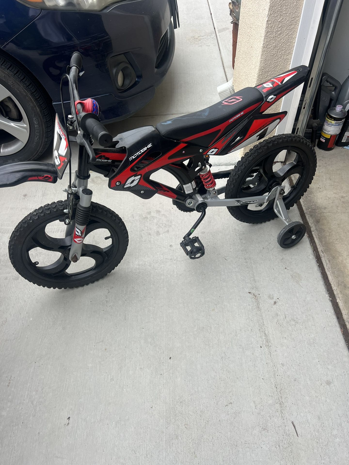 16” Hyper Motorbike Training Wheels Kids Bicycle Bike