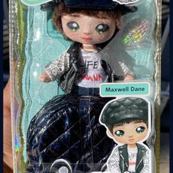 NEW Na! Na! Na! Surprise Maxwell Dane Doll Glam Series Puppy Dog Pom Purse  