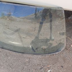 Older Jaguar Xjs Glass Windshield I Have Different Ones Xj6 Xj8 Xjs 