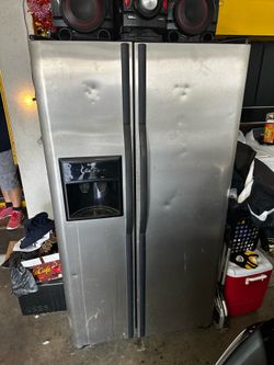 Stainless steel fridge side by side