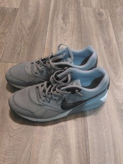 Nike Air Max Command Size 13