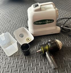 Omega Cold Press Juicer