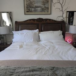 Queen Bed Solid Wood Heavy