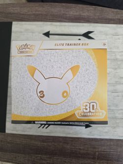 Pokémon 30th Celebration Elite Trainer Box