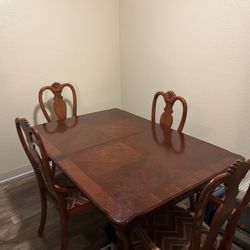 Dining Table With 4 Chairs