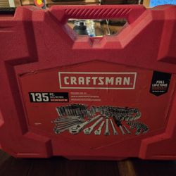 Craftsman 135 Pc Tool Set