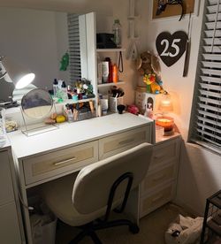 white vanity + chair