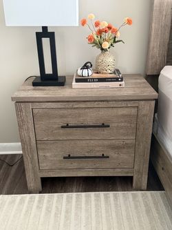 Bedroom set