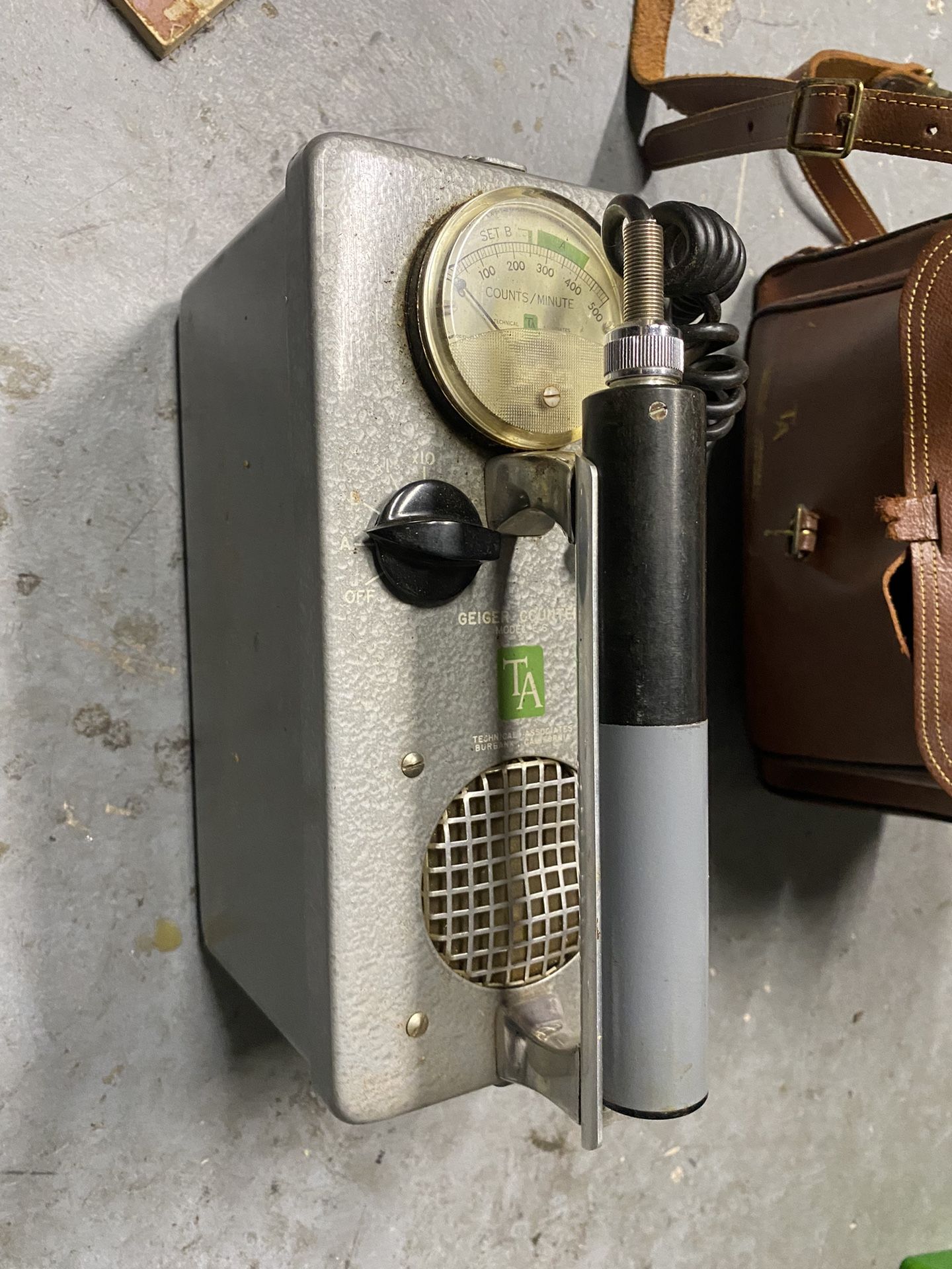 Vintage Geiger Counter