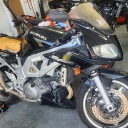 Sazuki Sv1000 ,  2003