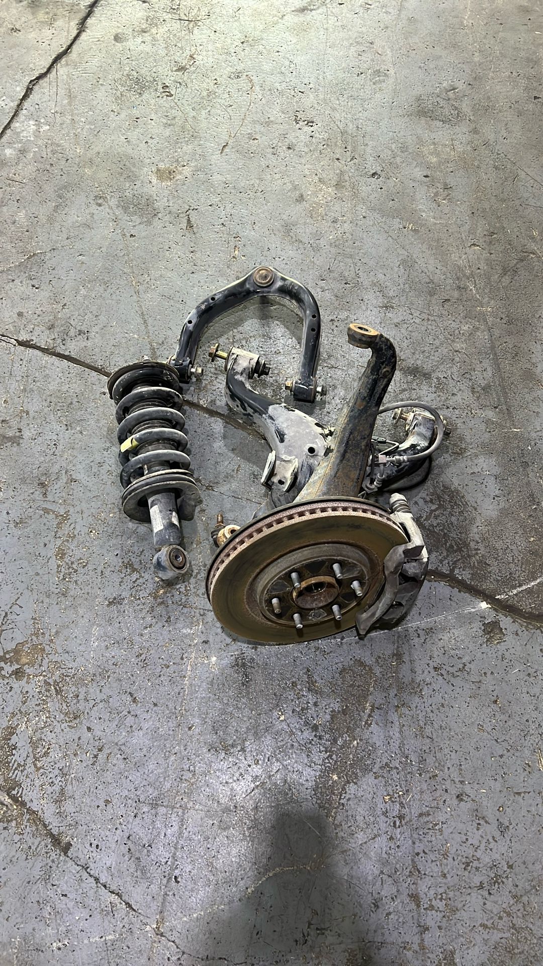 17-21 Nissan Titan Left Front Knee Assembly Left Front Suspension 2017 2018 2019 2020 2021 2022 2023 2024