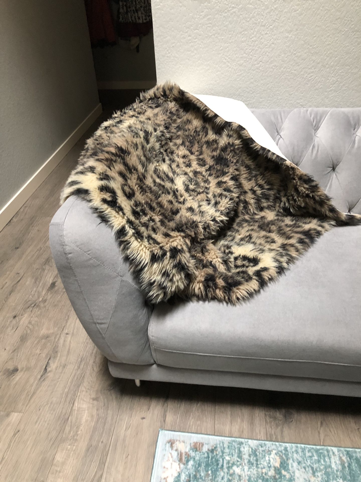 Faux FUR Chetah print throw 2 available