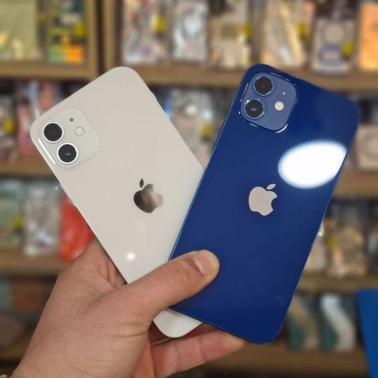 iPhone 12 Unlocked / Desbloqueado 😀 - Different Colors Available