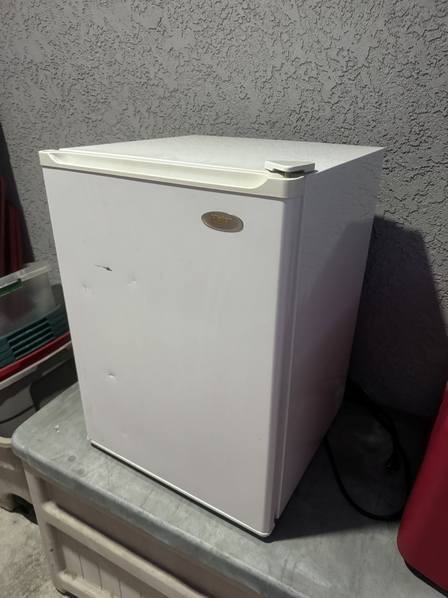 Haier Mini Fridge 