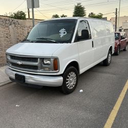 2000 Chevrolet 2500 Express 5.7 Vortec 
