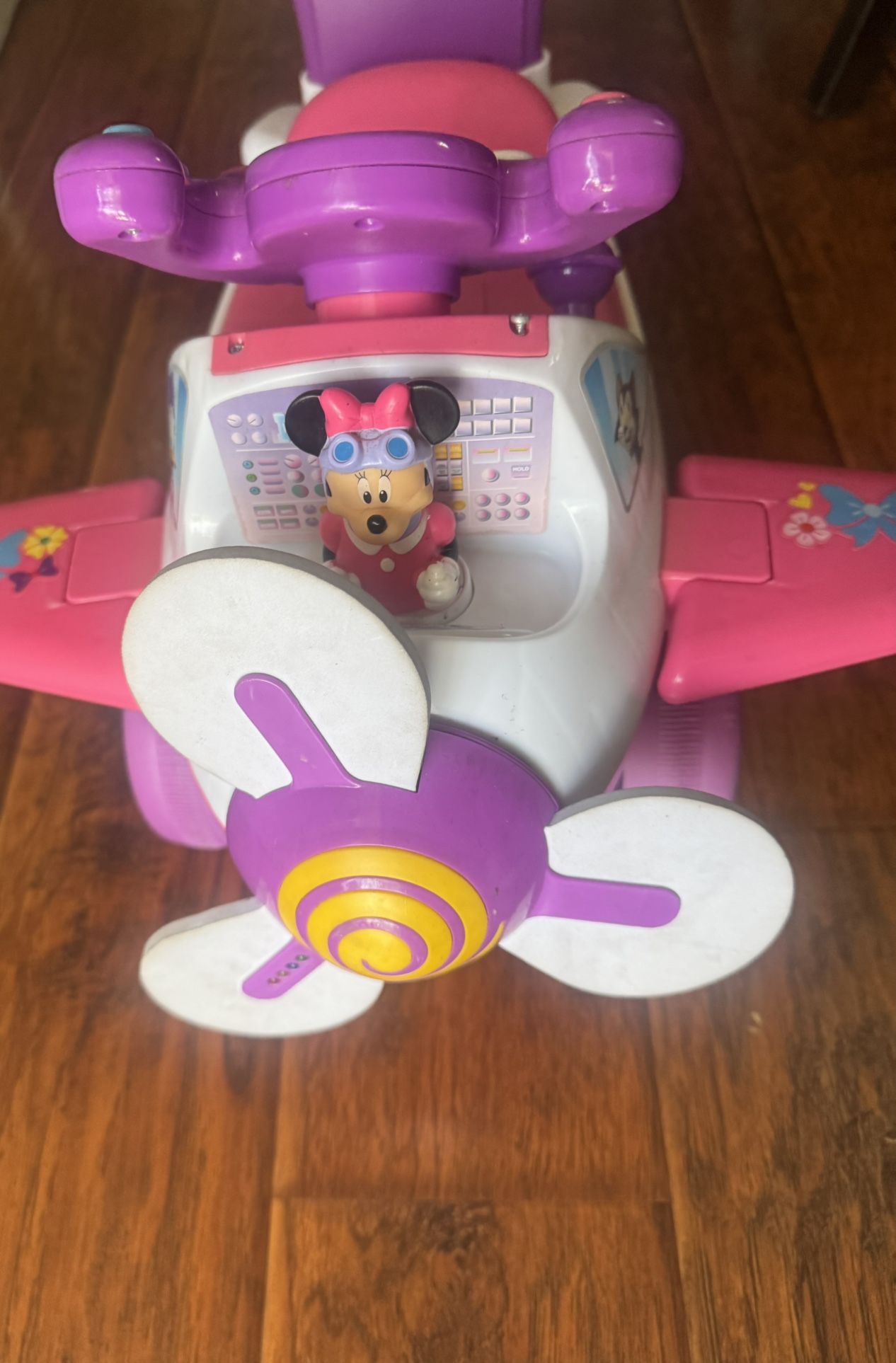 Minnie Mouse Toddler Car