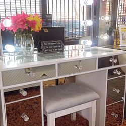 Vanity Desk,mirror & Stool 