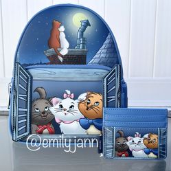 The Aristocats Glow In The Dark Backpack Set