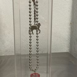 Plexiglass Display For Jewelry Or Keychains 