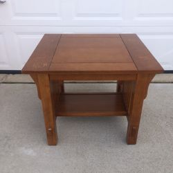 Oak Mission End Table/Side Table