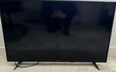 Use  Vizio 40" 
Smart TV With remote  control no box