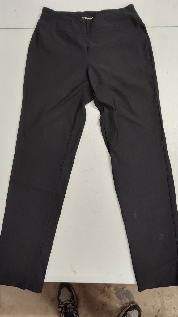 Sharon Young pants size 8.