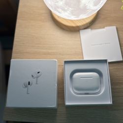 Airpods Pro 2 BRAND NEW SEALED (NEGOTIABLE)