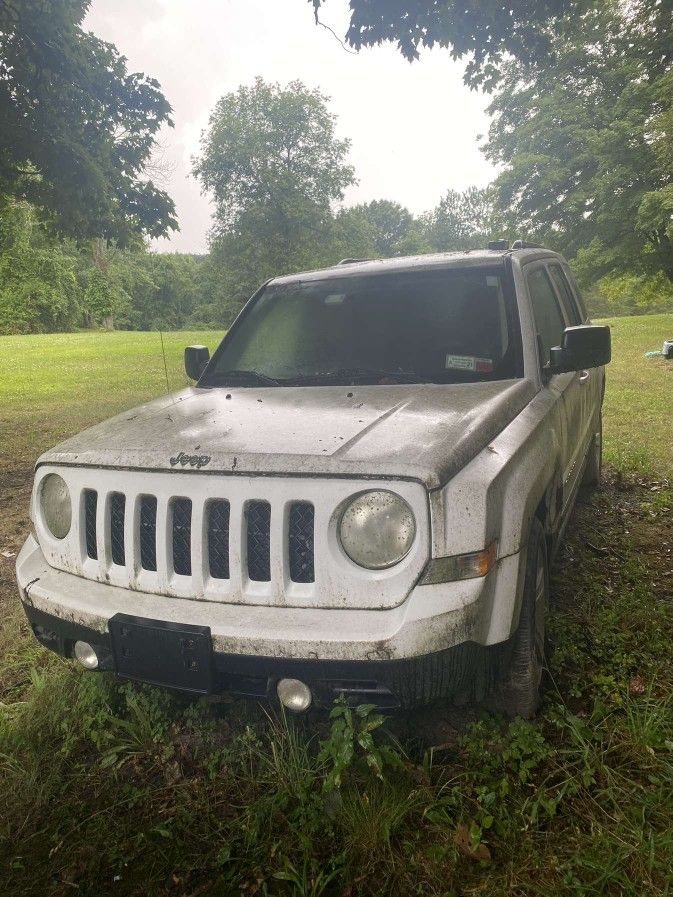 FREE JEEP PATRIOT !!!!!