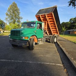 2001 International 4900