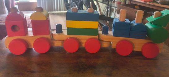 Melisa & Doug Stacking Train