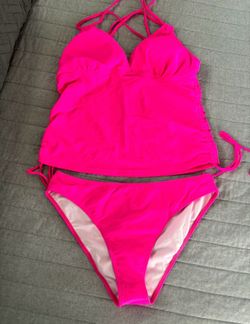 Women’s 2 Piece Swimsuit Size Large