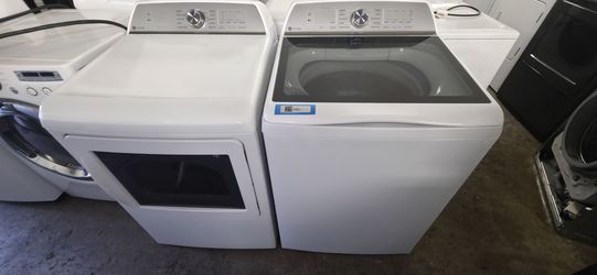White GE set in excellent condition in Miami