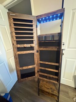 Floor Standing Jewelry Armoire with Mirror