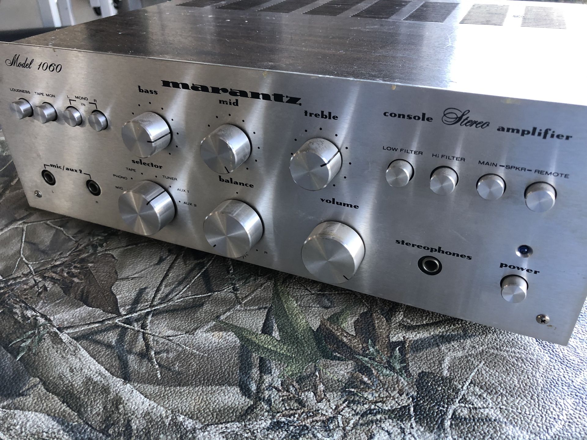 Vintage Marantz amp