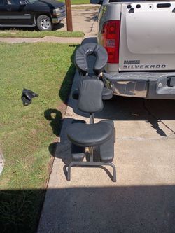 Massage/tattoo chair