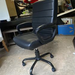 Office Chair In Great Condition 