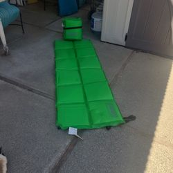 2 Colman Sleep Cushions