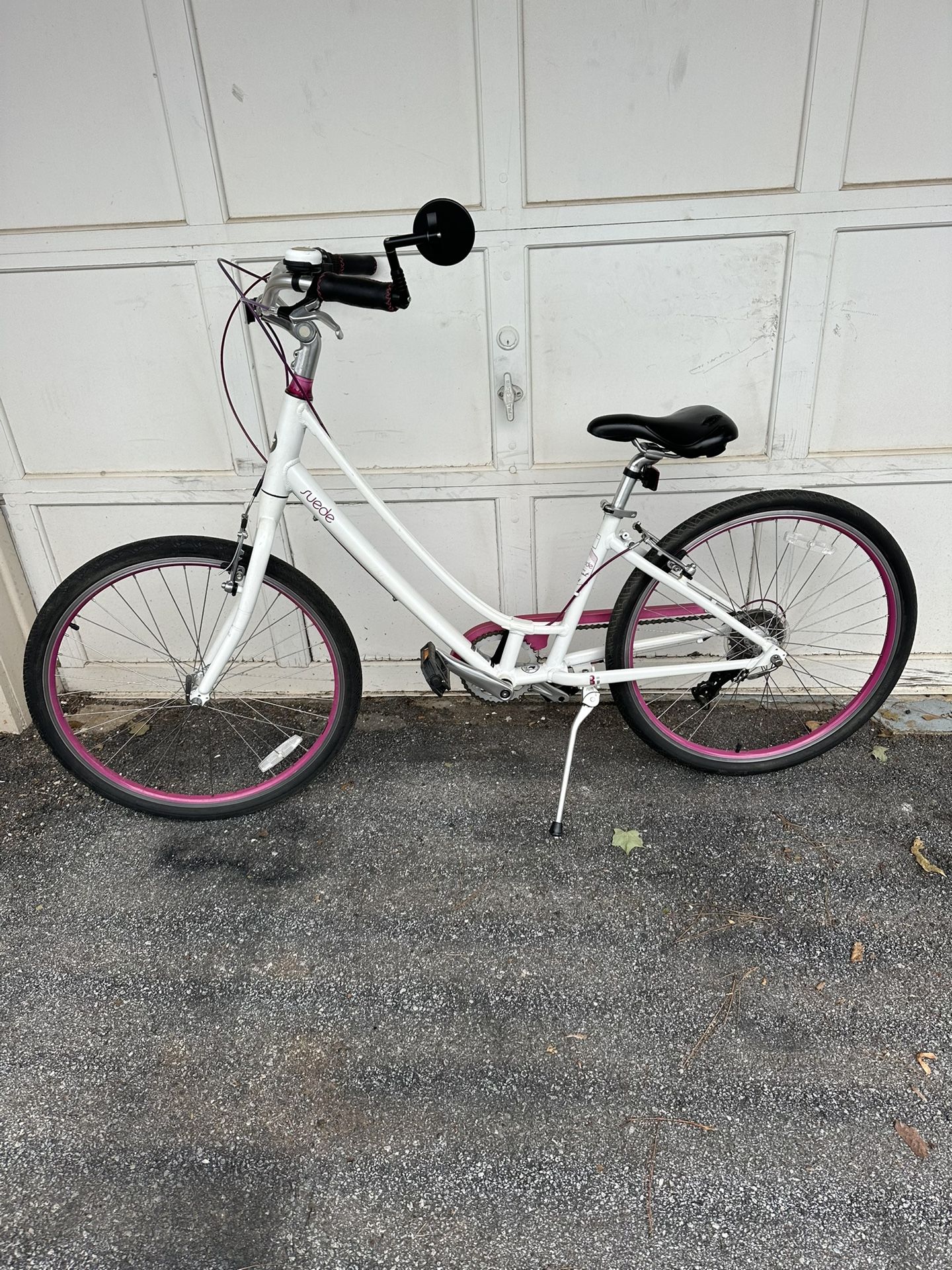 Giant Suede Road Bike