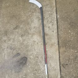 Bauer Vapor Hyperlite hockey stick