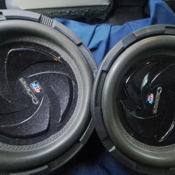 12" Subs 700W