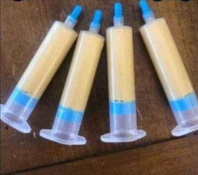 Veneno para cucarachas/Gel bait for roaches
