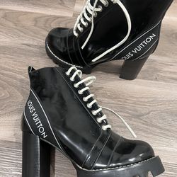 Louis Vuitton Womens Boots Black