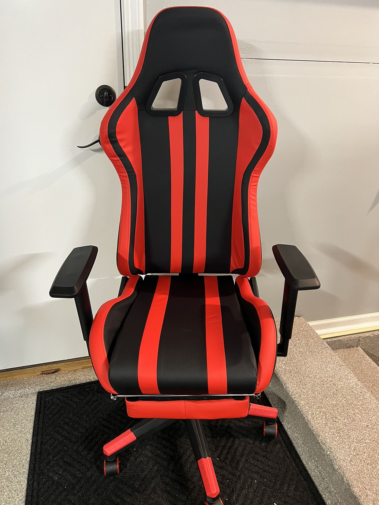 Brand New Black/Red Bonded Leather Tall Back Gaming Chair w/Slide Out Footrest 