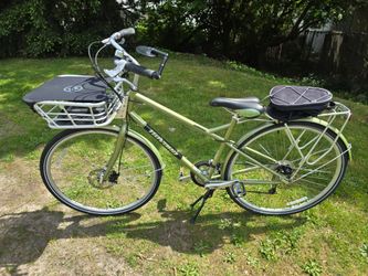 Novara Barrow hybrid cargo bike